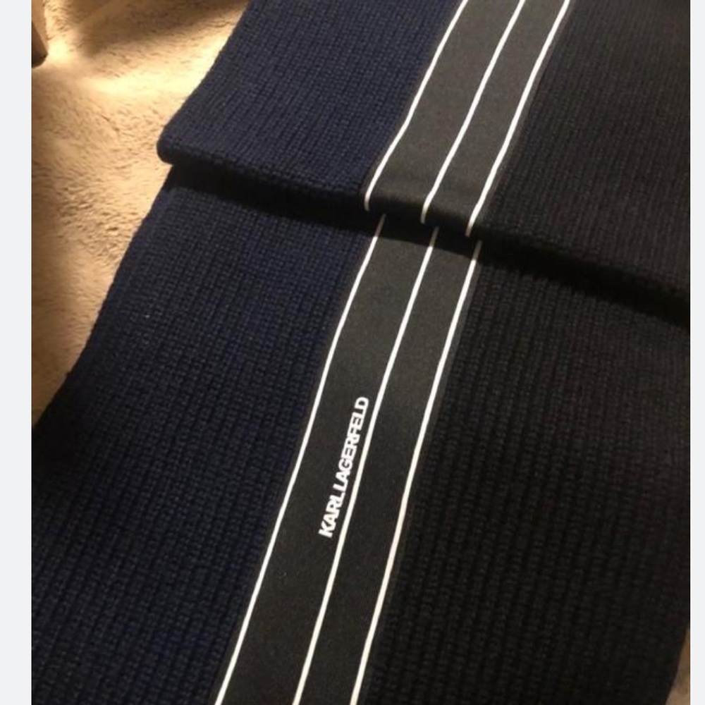 Karl Lagerfeld Men's Two-Tone Logo‎ Stripe Scarf